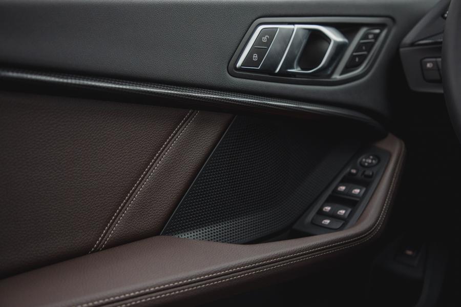 Детали интерьера BMW 228i xDrive Gran Coupe M Sport (F44) 2020 года  (NA) (фото 27 из 40)